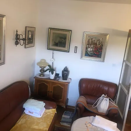 Lägenhet 1/1 Sleeps 4 Ideal Location